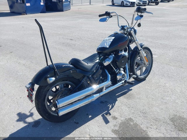 2023 HARLEY-DAVIDSON FXST 1HD1BVJ10PB061493 Photo 3
