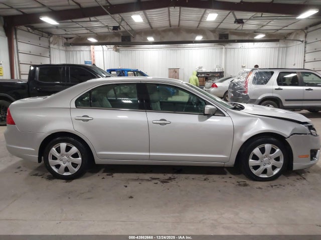 Продажа на аукционе авто 2011 Ford Fusion Se, vin: 3FAHP0HA3BR231480, номер лота: 43982668