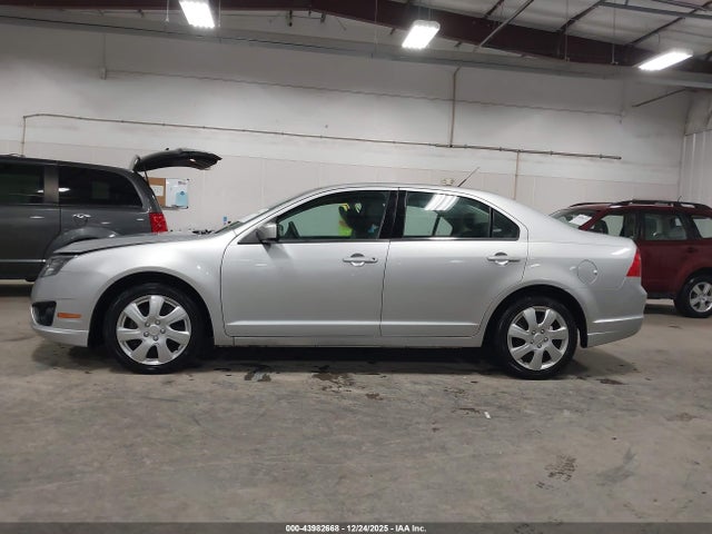 Продажа на аукционе авто 2011 Ford Fusion Se, vin: 3FAHP0HA3BR231480, номер лота: 43982668