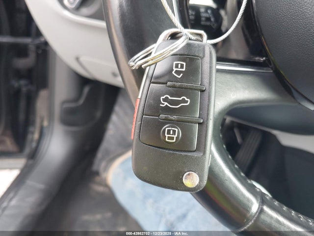 2015 AUDI Q3 WA1EFCFS8FR011227 Photo 10