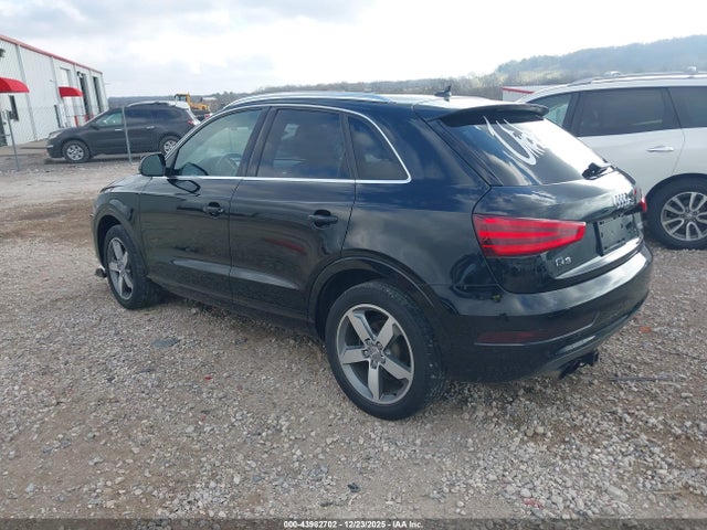 2015 AUDI Q3 WA1EFCFS8FR011227 Photo 2