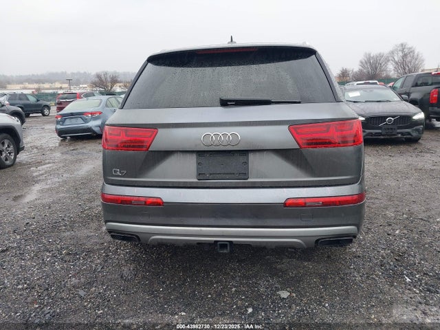 Audi Q7 55 Premium 2019 WA1VAAF73KD025185 Image 16