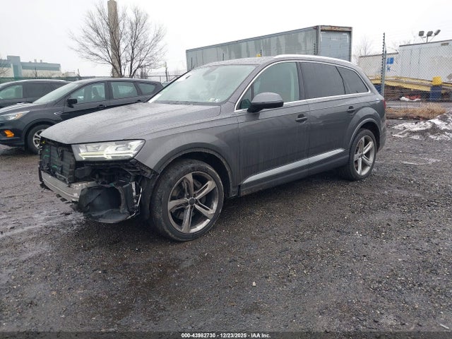 2019 AUDI Q7 WA1VAAF73KD025185 Photo 1