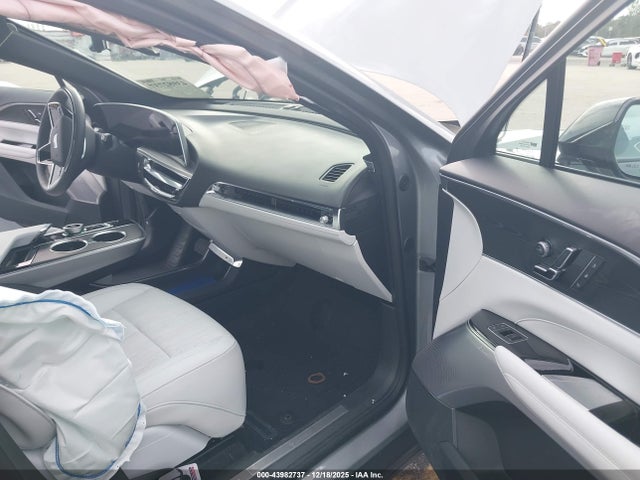 2024 CADILLAC LYRIQ 1GYKPSRK4RZ115983 Photo 4