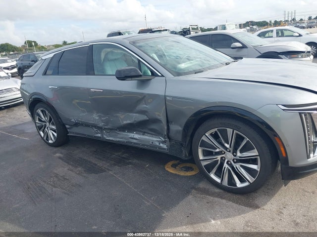 2024 CADILLAC LYRIQ 1GYKPSRK4RZ115983 Photo 5