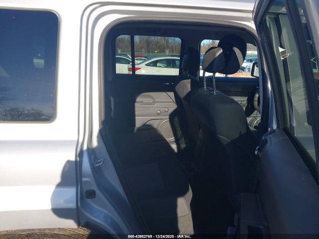 2012 JEEP PATRIOT 1C4NJRBB9CD559064 Photo 7