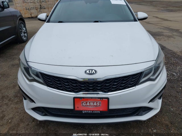 5XXGT4L39KG305050 KIA Optima Lx