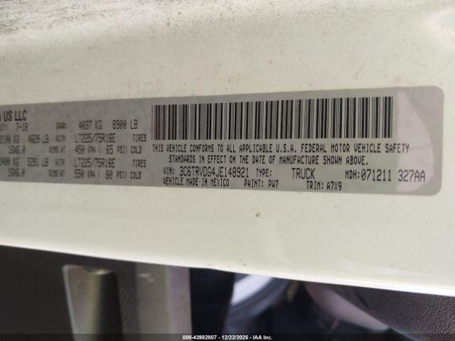 2018 RAM PROMASTER 2500 3C6TRVDG4JE148921 Photo 8