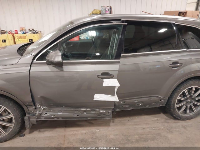 2017 AUDI Q7 WA1VAAF74HD002328 Photo 5