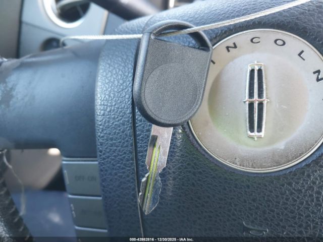 2006 LINCOLN MARK LT 5LTPW18576FJ15295 Photo 10
