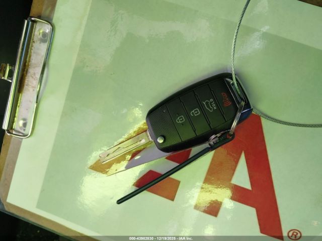 2018 KIA SORENTO 5XYPG4A35JG378028 Photo 10