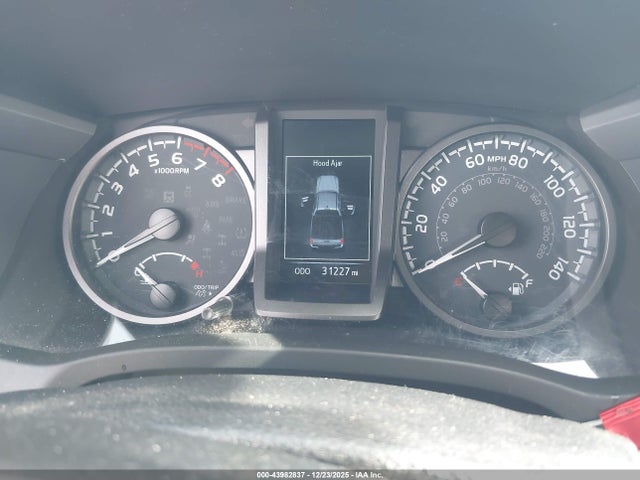 3TMAZ5CN0NM182043 Toyota Tacoma Trd Off Road