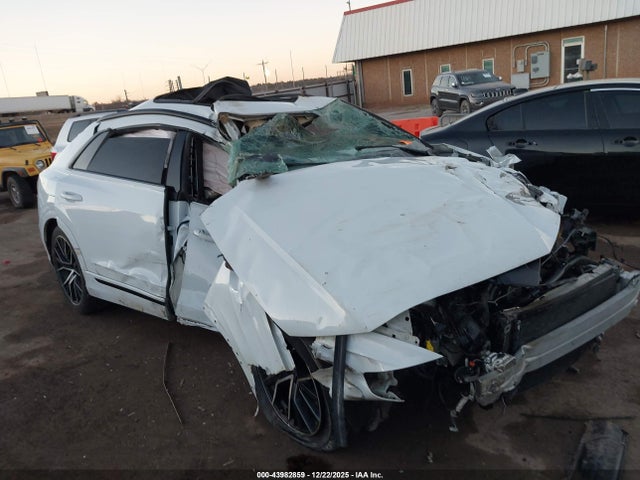 2021 AUDI Q8 WA1EVAF19MD003520 Photo 5