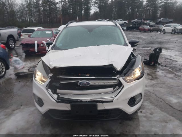 2017 FORD ESCAPE 1FMCU9JD0HUC36784 Photo 5
