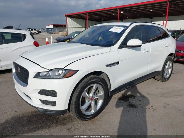 2017 JAGUAR F-PACE SADCJ2BV5HA885823 Photo 1