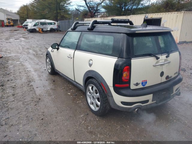 2010 MINI COOPER S CLUBMAN WMWMM3C50ATZ33179 Photo 2
