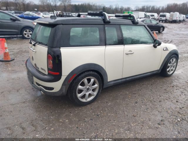 2010 MINI COOPER S CLUBMAN WMWMM3C50ATZ33179 Photo 3