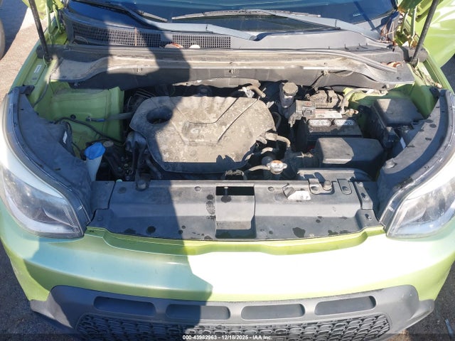 KIA Soul 2014 KNDJN2A22E7725129 Image 10