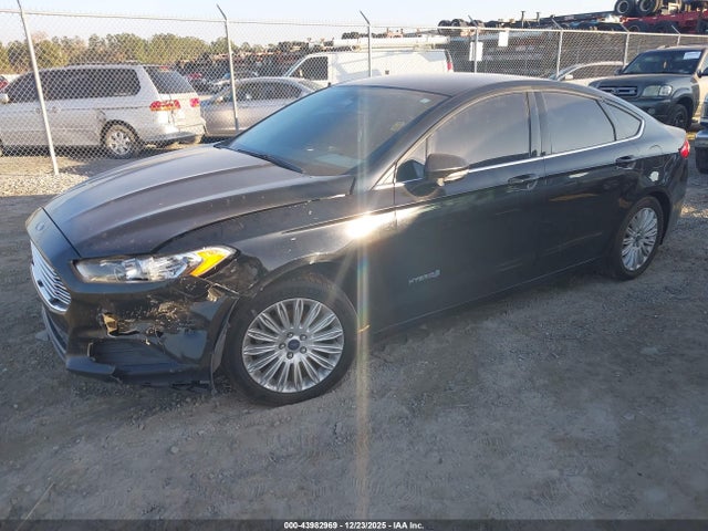 Ford Fusion Hybrid Se 2016 3FA6P0LU9GR389080 Image 2