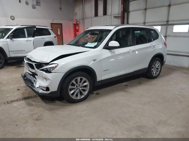 2017 BMW X3 5UXWX9C38H0W69417 Photo 1