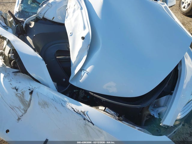 Продаж на аукціоні авто 2022 Tesla Model Y Long Range Dual Motor All-wheel Drive, vin: 7SAYGDEEXNF320917, номер лоту: 43983098