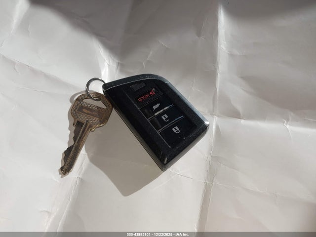 43983101 :رقم المزاد ، 19UDE4H20SA011207 vin ، 2025 Acura Integra مزاد بيع