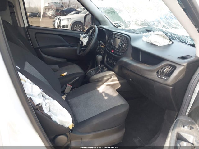 2022 Ram Promaster City Cargo Van მანქანა იყიდება აუქციონზე, vin: ZFBHRFAB5N6X51453, აუქციონის ნომერი: 43983106