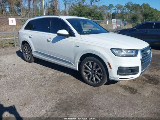 2018 AUDI Q7 WA1LAAF74JD011396