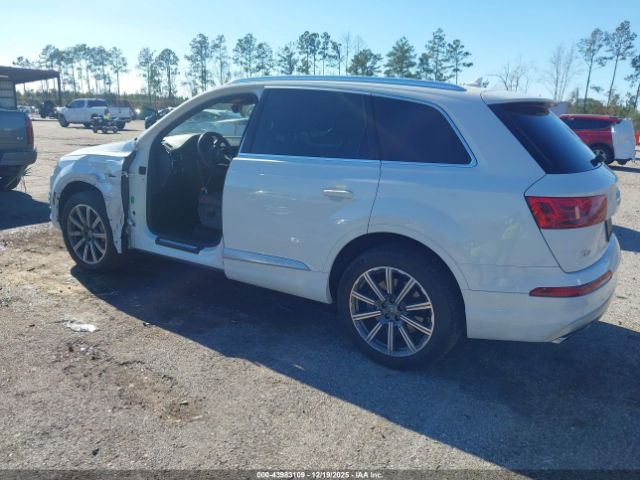 2018 AUDI Q7 WA1LAAF74JD011396 Photo 2