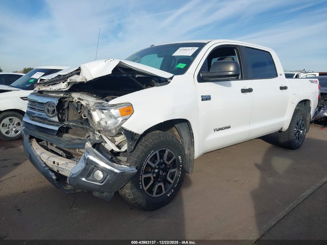 5TFDW5F18FX436270 Toyota Tundra Sr5 5.7l V8