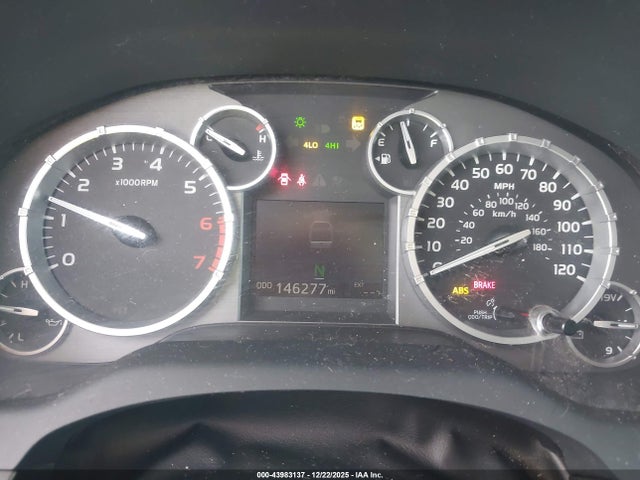 5TFDW5F18FX436270 Toyota Tundra Sr5 5.7l V8