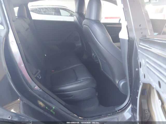 2024 TESLA MODEL Y 7SAYGAEE6RF090104 Photo 7