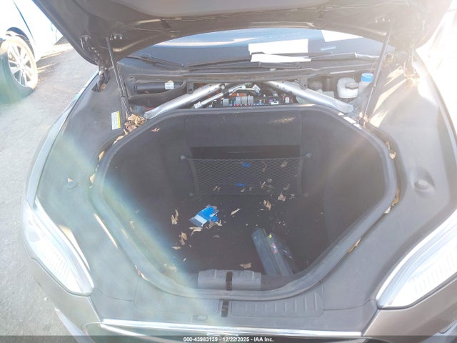 2016 TESLA MODEL S 5YJSA1E10GF127971 Photo 9