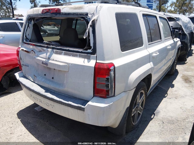 43983142 :رقم المزاد ، 1J4NF2GB7AD503620 vin ، 2010 Jeep Patriot Sport مزاد بيع