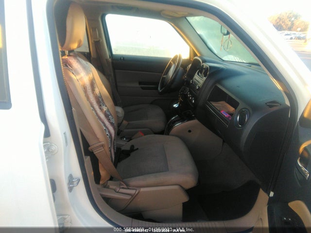 43983142 :رقم المزاد ، 1J4NF2GB7AD503620 vin ، 2010 Jeep Patriot Sport مزاد بيع