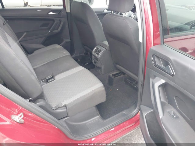 Aukcja sprzedaży 2018 Volkswagen Tiguan 2.0t S, vin: 3VV1B7AXXJM091572, numer aukcji: 43983164