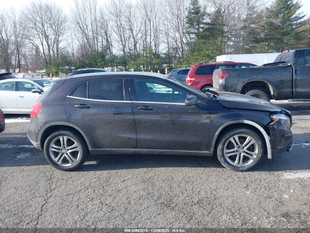 WDCTG4GB1FJ168394 Mercedes-Benz Gla 250 4matic