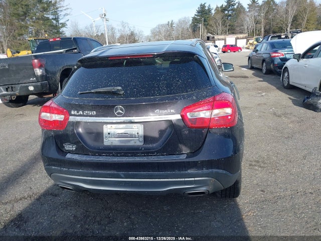 WDCTG4GB1FJ168394 Mercedes-Benz Gla 250 4matic