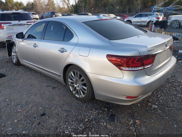 2016 LEXUS LS 460 JTHBL5EF6G5139846 Photo 2