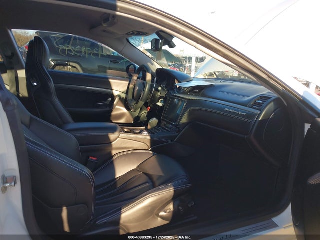 2018 MASERATI GRANTURISMO ZAM45VLA1J0271263 Photo 4