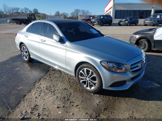 2016 MERCEDES-BENZ C 300 55SWF4KB2GU141919