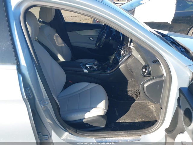 2016 MERCEDES-BENZ C 300 55SWF4KB2GU141919 Photo 4