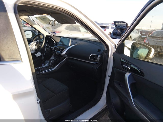 2019 MITSUBISHI ECLIPSE CROSS JA4AT5AA3KZ013656 Photo 4