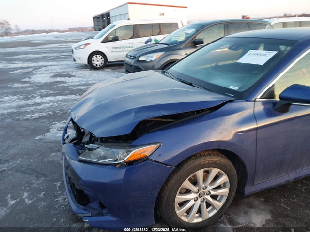 JTNB11HK9J3004481 Toyota CAMRY LE