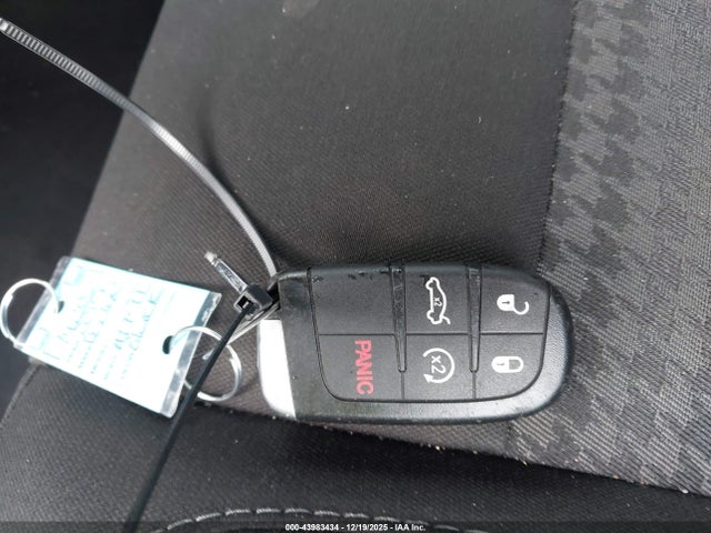 Продажа на аукционе авто 2019 Dodge Challenger Sxt, vin: 2C3CDZAG4KH701791, номер лота: 43983434