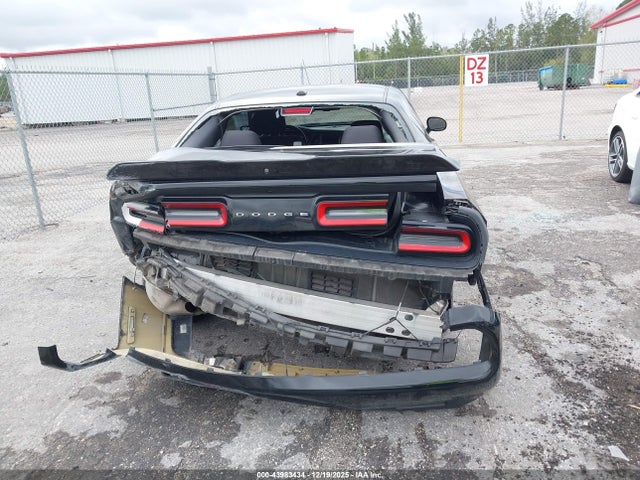 Продажа на аукционе авто 2019 Dodge Challenger Sxt, vin: 2C3CDZAG4KH701791, номер лота: 43983434