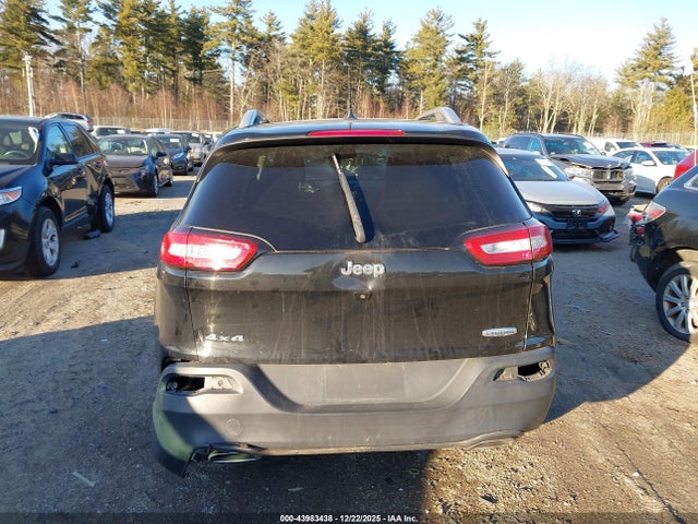 2017 Jeep Cherokee Latitude 4x4 მანქანა იყიდება აუქციონზე, vin: 1C4PJMCSXHW658238, აუქციონის ნომერი: 43983438