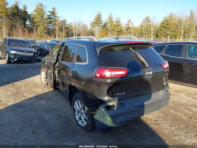 2017 Jeep Cherokee Latitude 4x4 მანქანა იყიდება აუქციონზე, vin: 1C4PJMCSXHW658238, აუქციონის ნომერი: 43983438