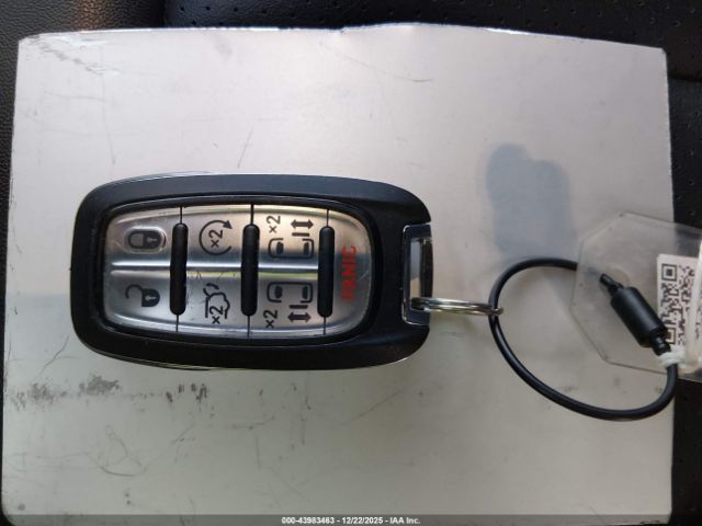 2024 CHRYSLER PACIFICA HYBRID 2C4RC1S78RR160984 Photo 10