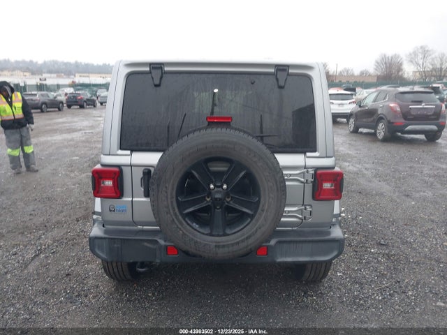 1C4HJXEG0LW282477 Jeep Wrangler Unlimited Sahara Altitude 4x4
